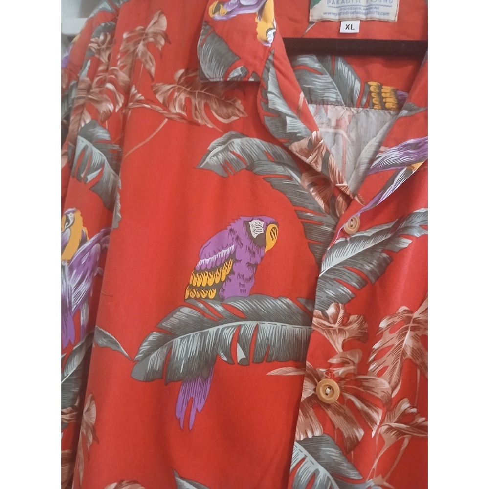 Paradise Found Hawaiian Shirt Mens XL Red Jungle Bird Magnum PI USA Rayon Camp - Picture 3 of 5